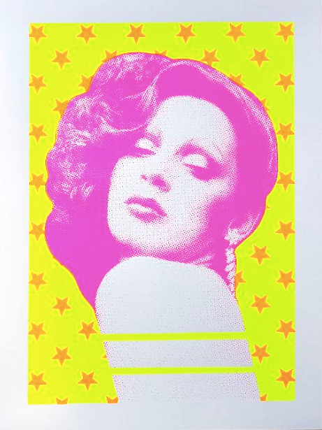 'Holly Goes To Hollywood'